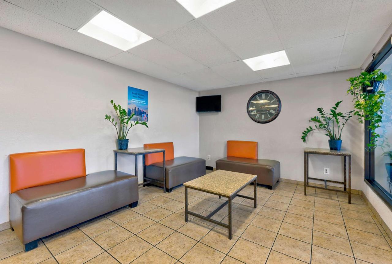 Motel 6-Oak Creek, Wi Экстерьер фото