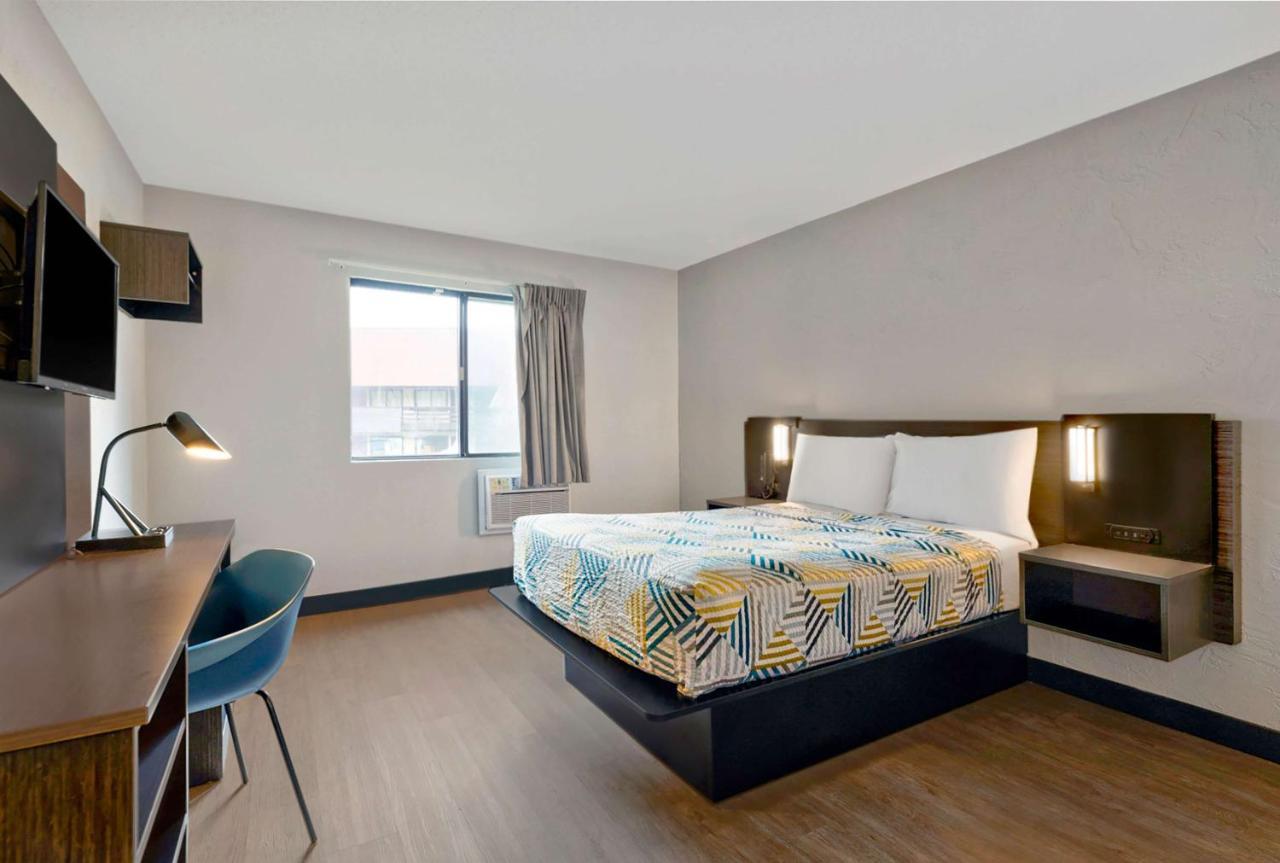 Motel 6-Oak Creek, Wi Экстерьер фото